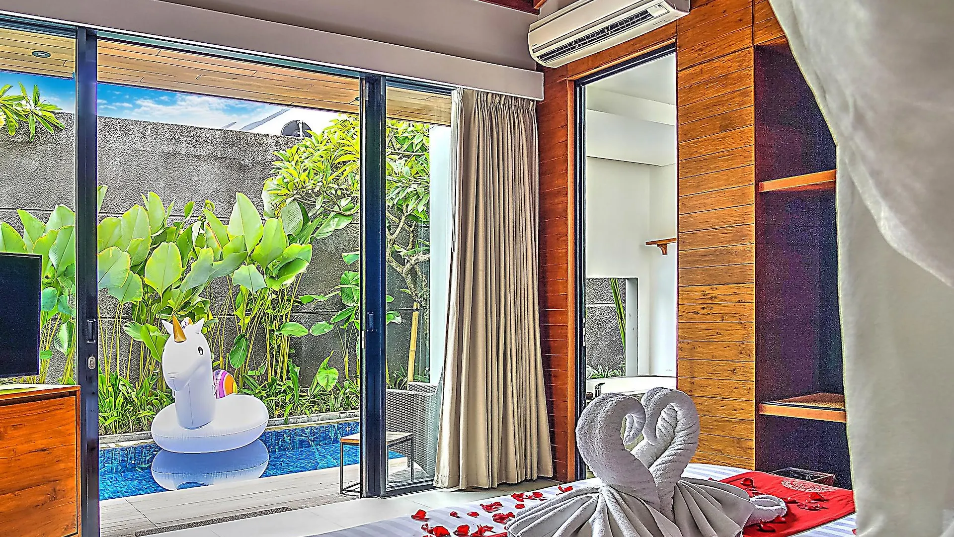 Abia Villa Legian
