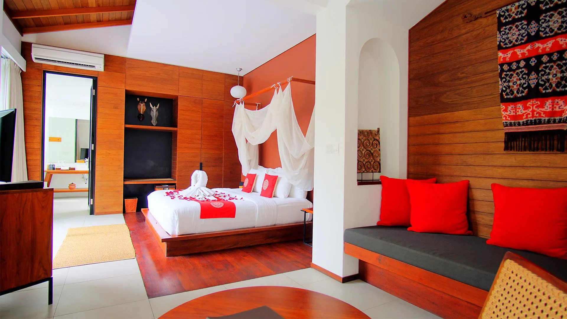 Abia Villa Legian