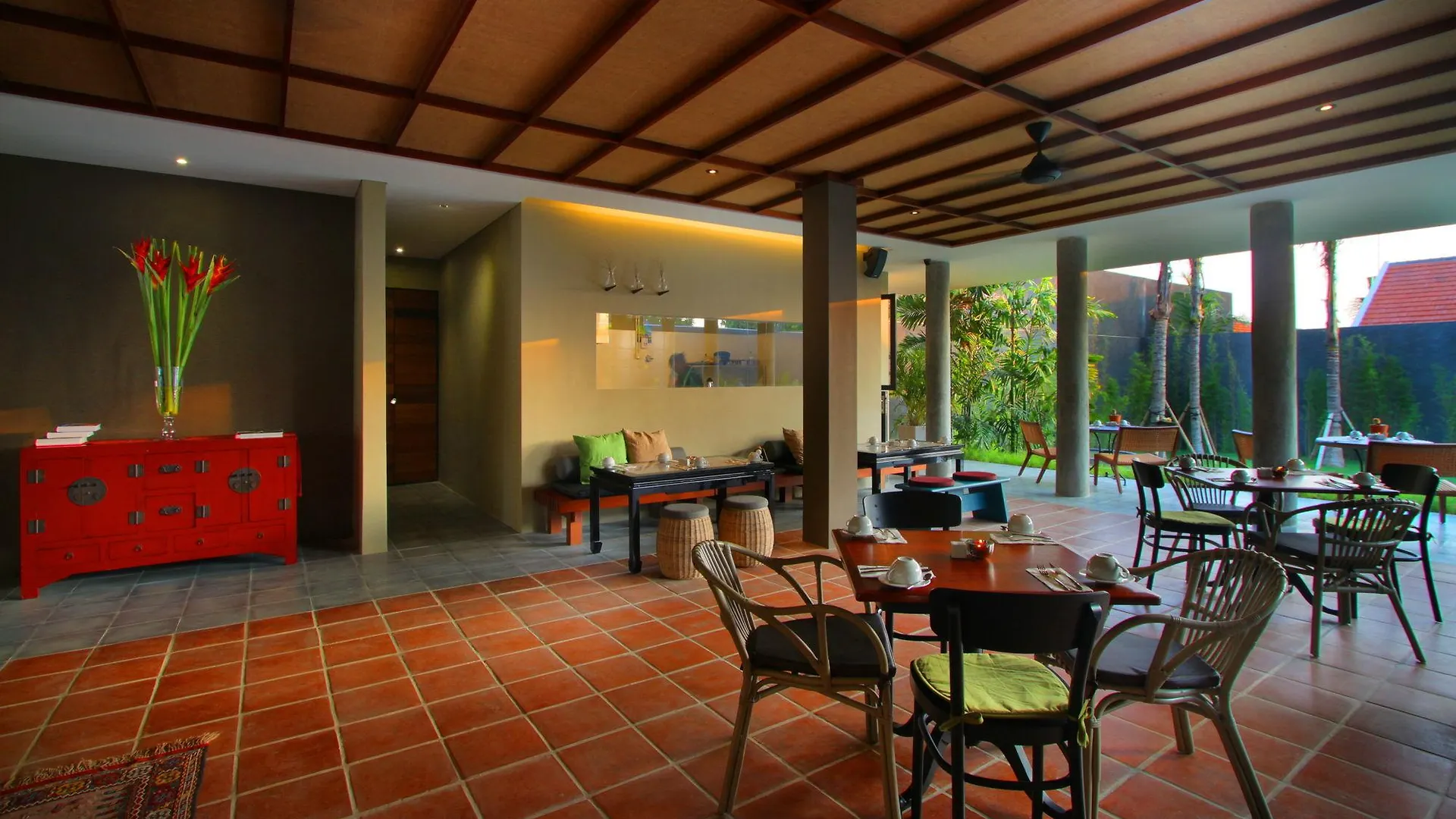 Abia Villa Legian
