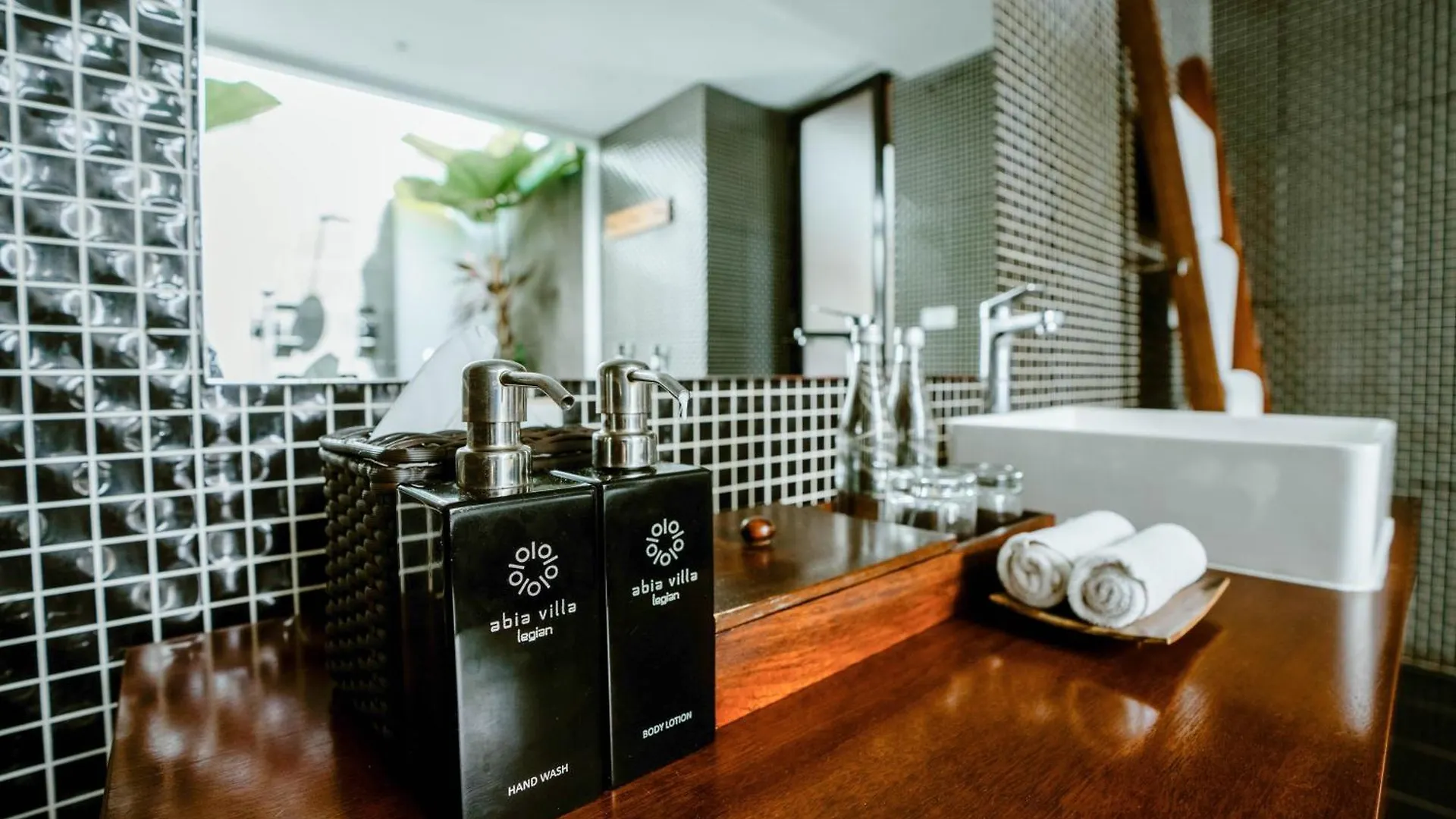 Abia Villa Legian
