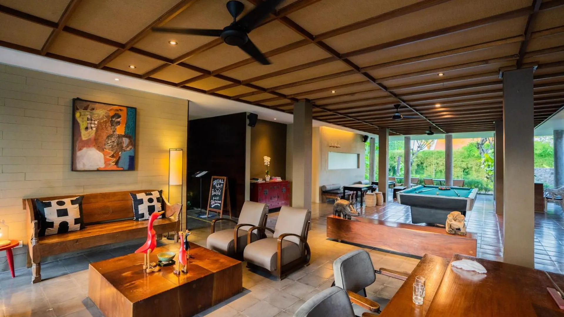 Abia Villa Legian