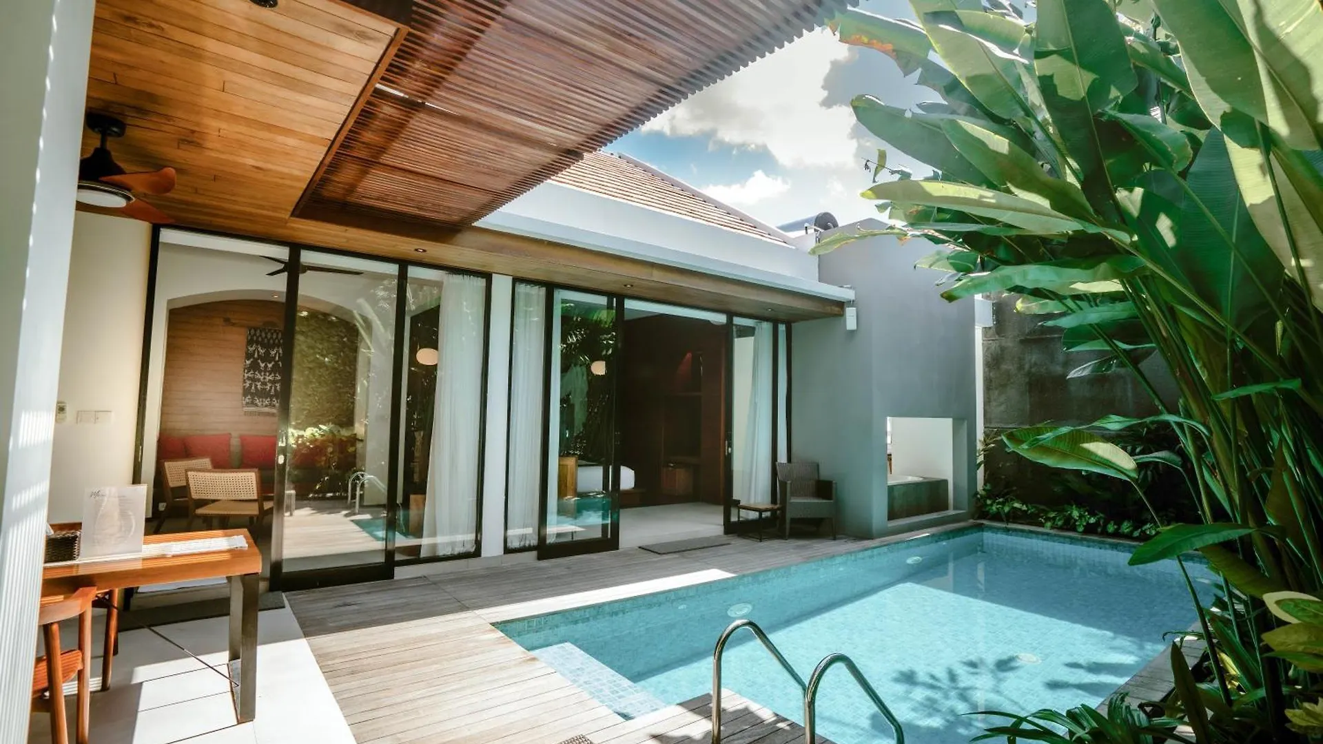 Abia Villa Legian