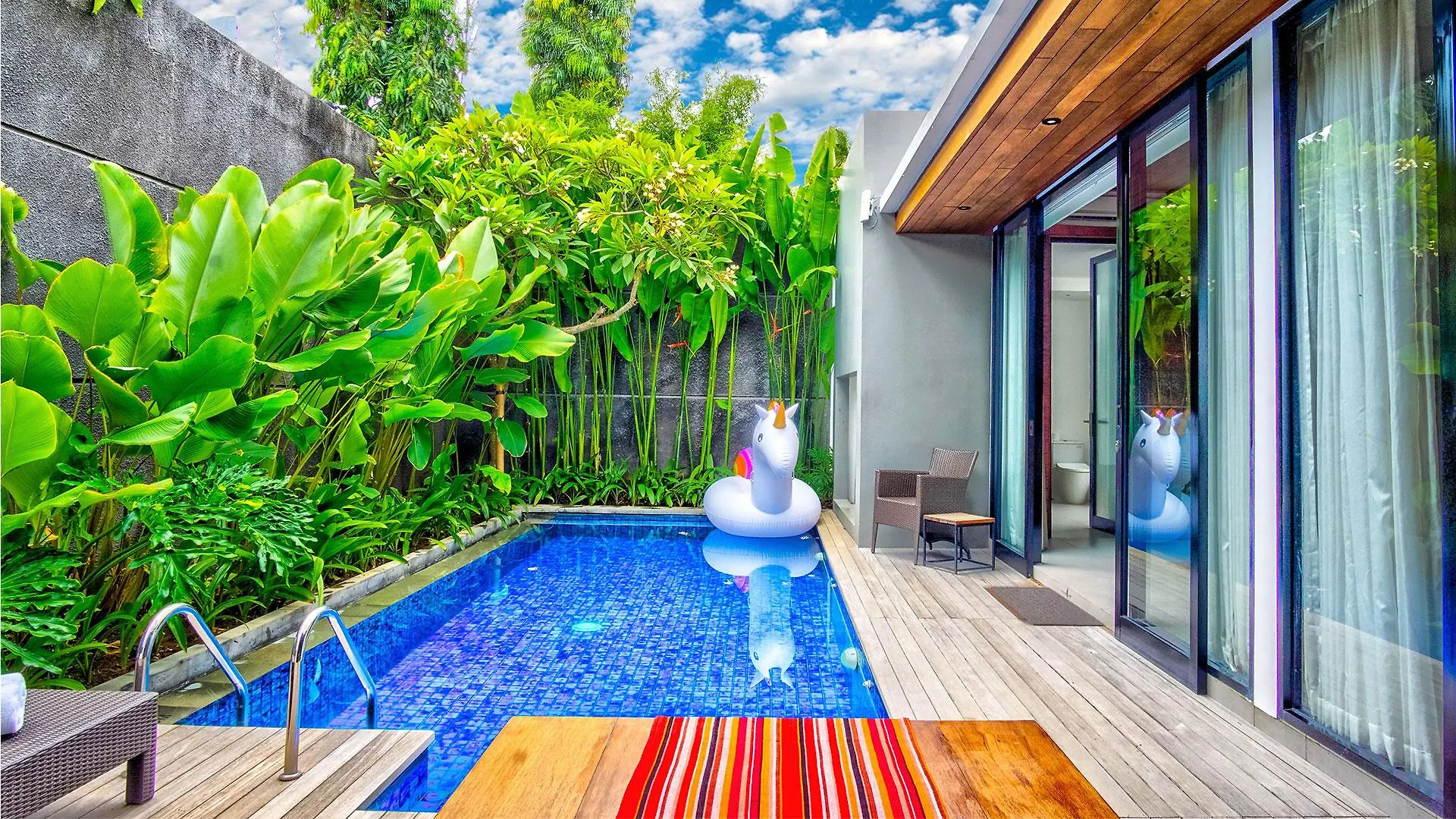Abia Villa Legian 0*,