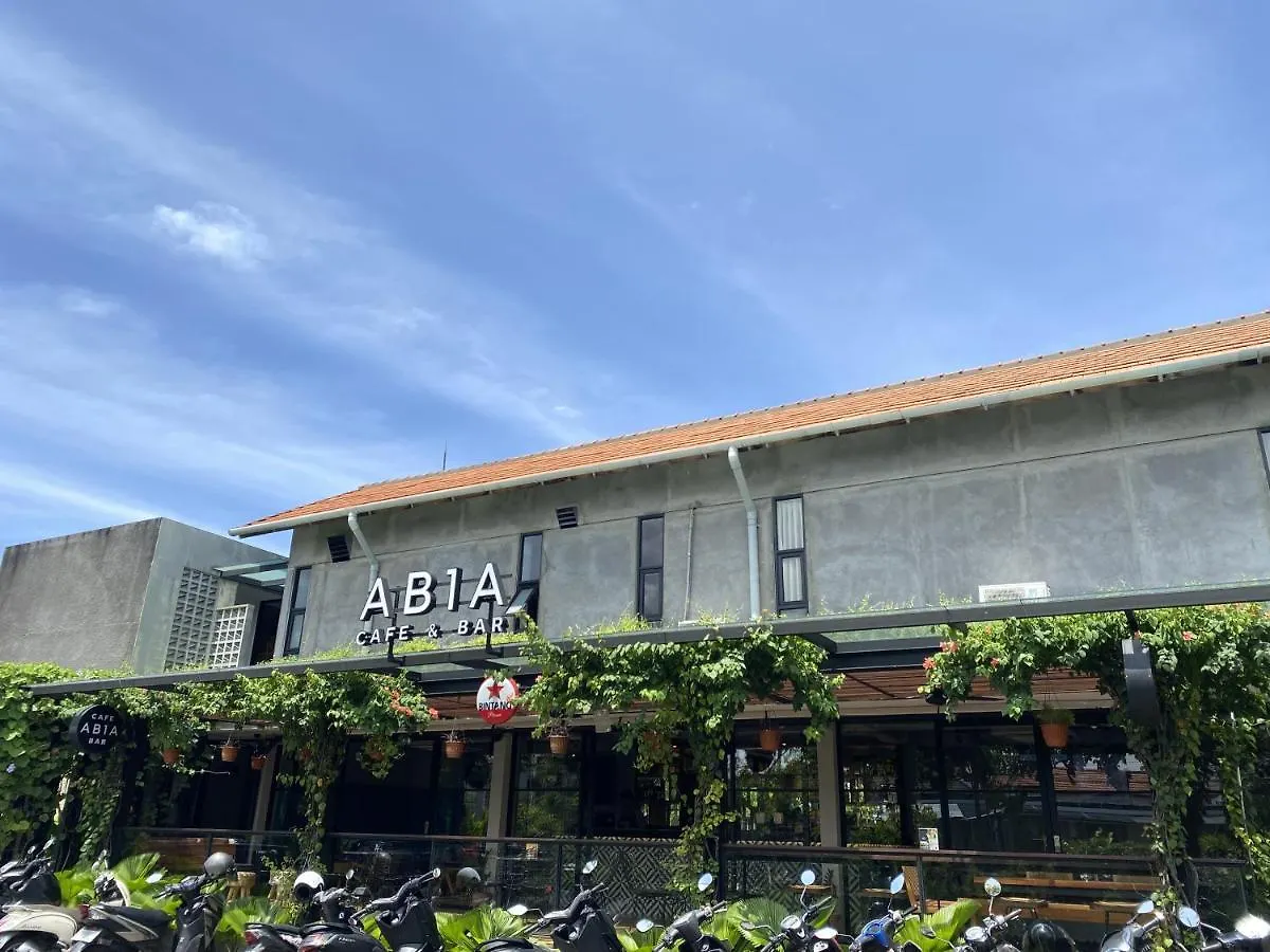 Abia Villa Legian 0*,